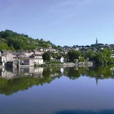 Chalet 3 étoiles - Piscine - Eebbif